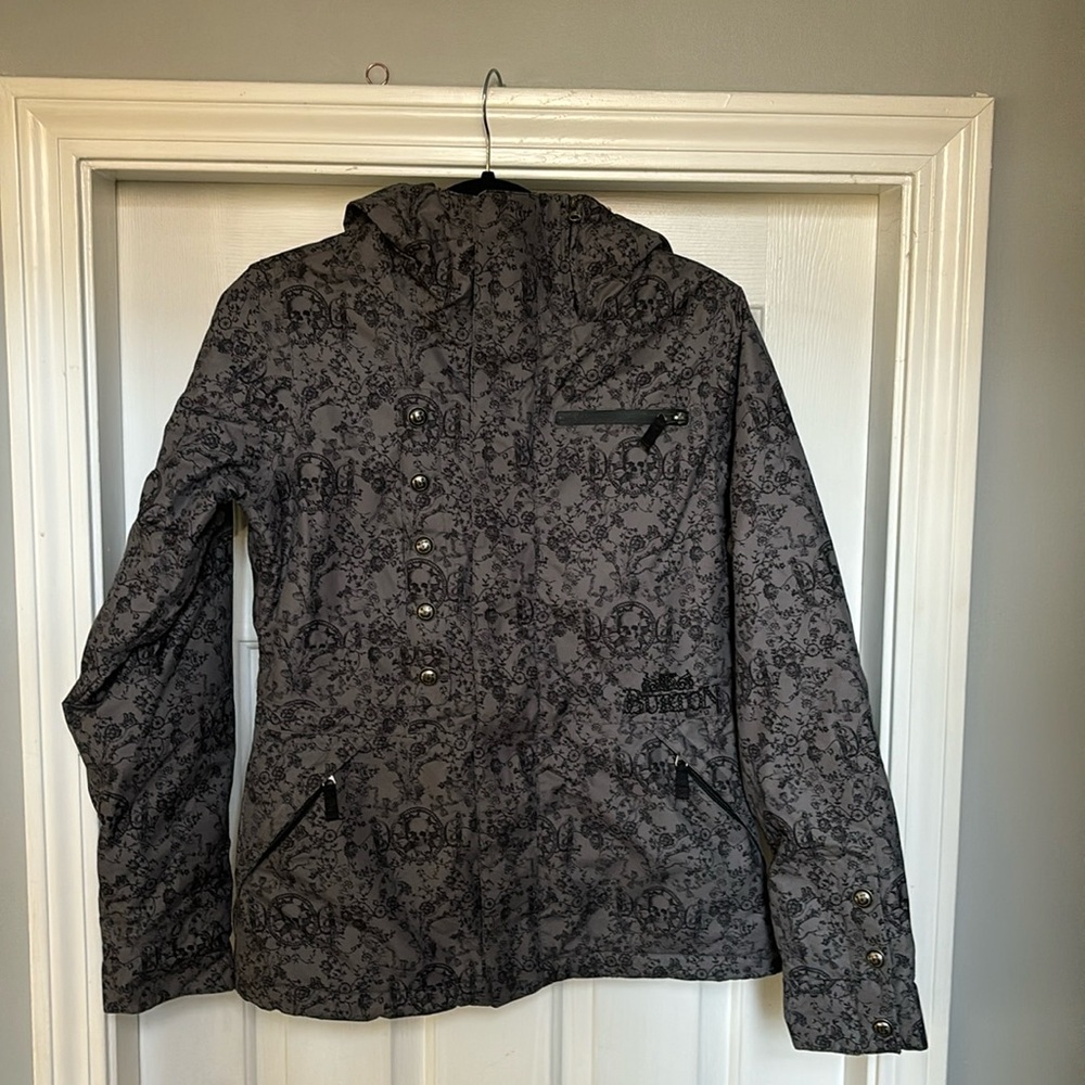 Burton Snowboarding Coat - size Small